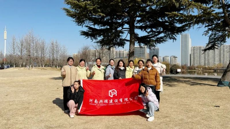 公司工會(huì)組織開展慶三八戶外朗誦分享活動(dòng)